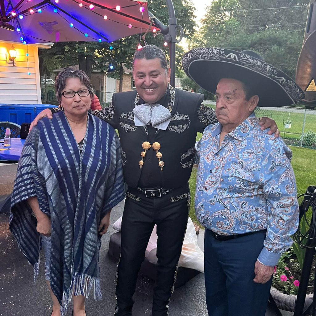 julio-cesar-la-voz-mariachi-de-chicago-04