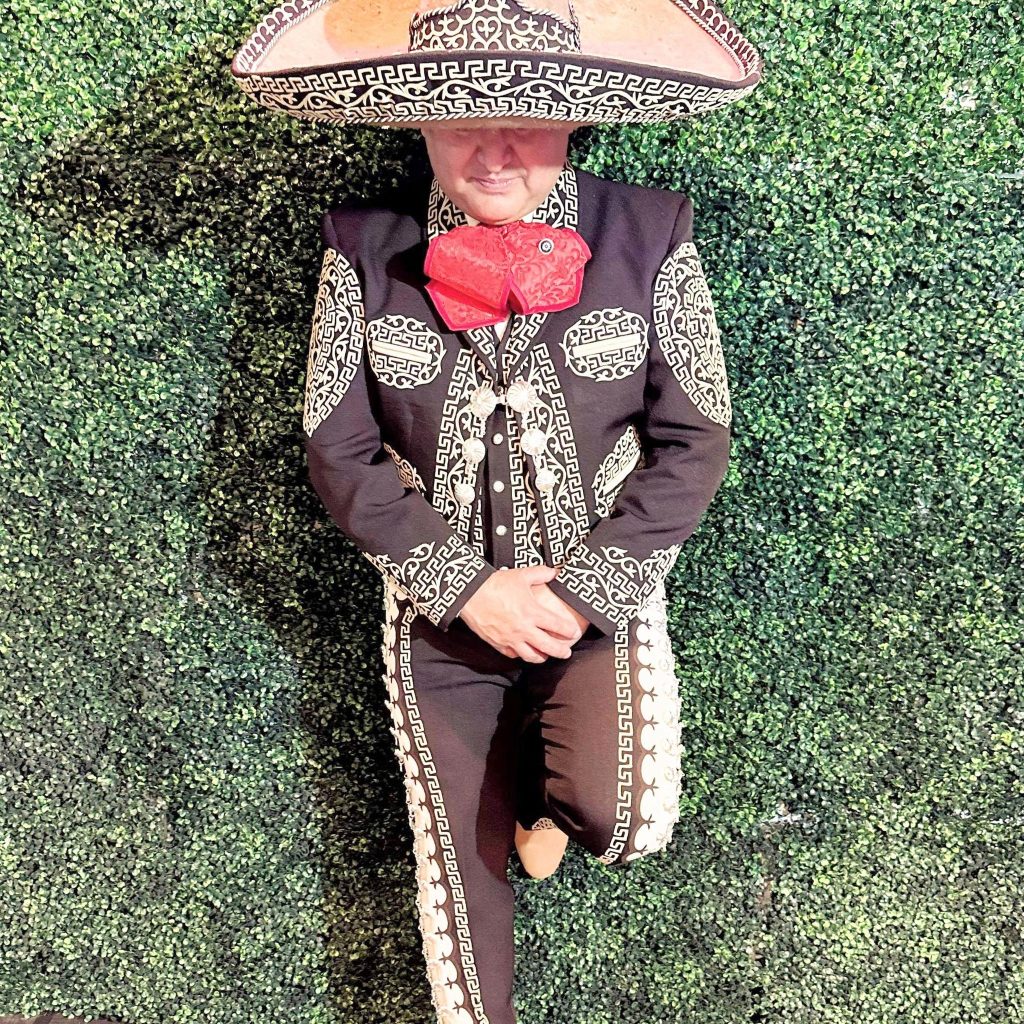 julio-cesar-la-voz-mariachi-de-chicago-07