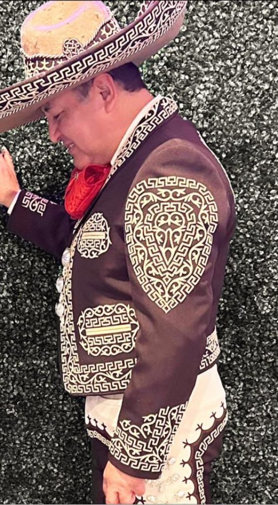 julio-cesar-la-voz-mariachi-de-chicago-08